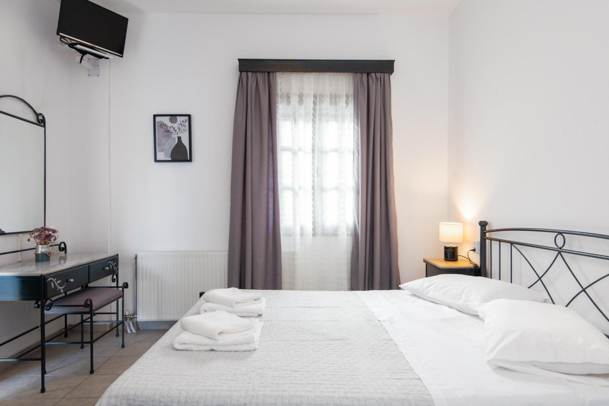 Pigi Rooms Аполлония Экстерьер фото